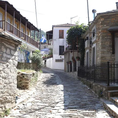 Nikolaou Keramídhion